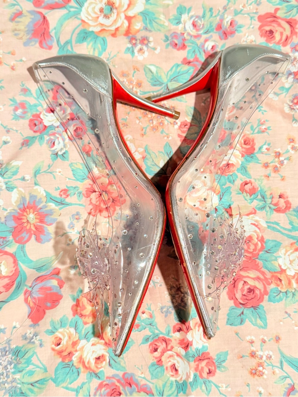 Cristian Louboutin PVC bow heels - Picture 4 of 10